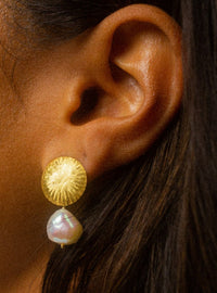 Concha Freshwater Pearl Drop Earrings