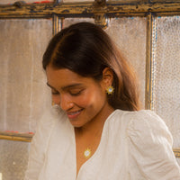 Raio Mother of Pearl Earrings
