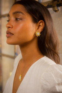 Raio Mother of Pearl Earrings