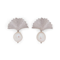Flor Pearl Drop Earrings - Image #10